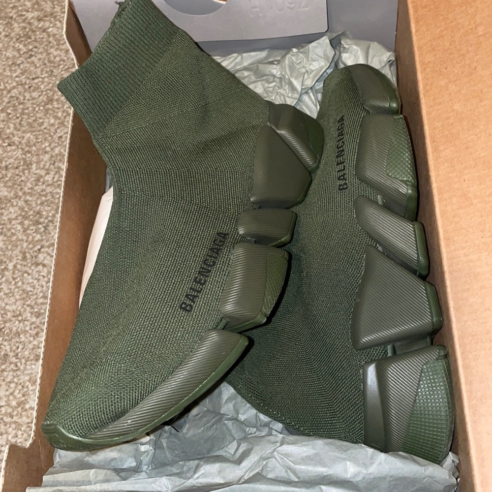 Balenciaga Trainers - green size 37 worn once!